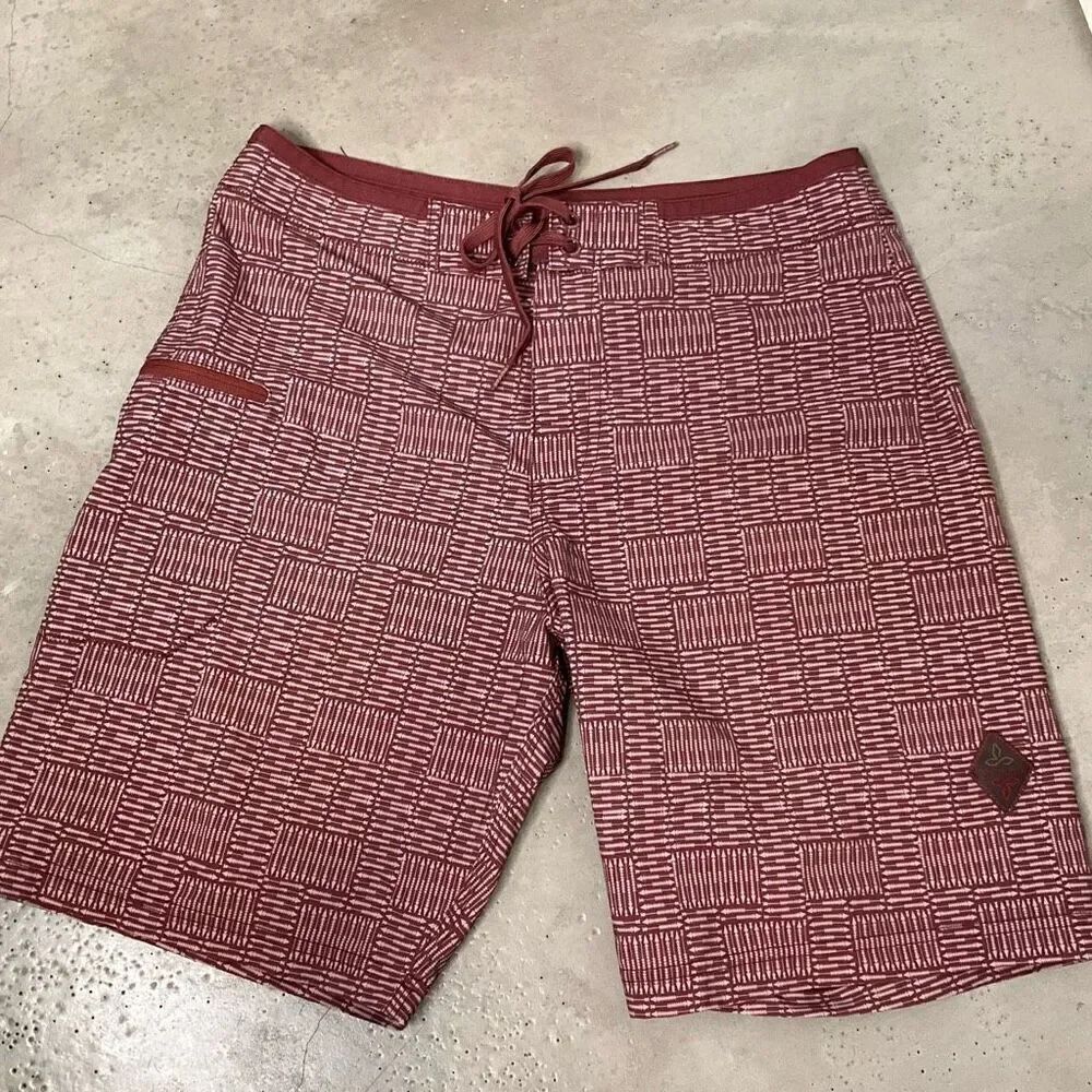 prAna Catalyst Board Short - Picture 2 of 6